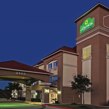 La Quinta By Wyndham Angleton Hotel Bagian luar foto